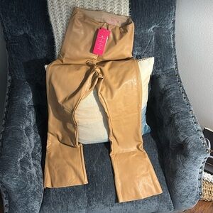 NEW COMMANDO faux leather cropped flare legging in camel NWTS SOLD OUT SMALL S